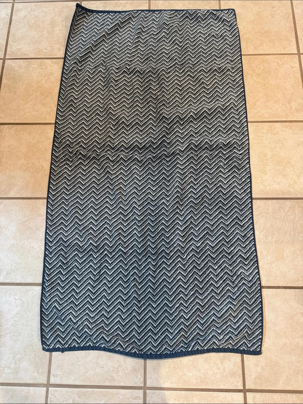 Apt. 9 Bath Towels Gray 2 and Blue 2